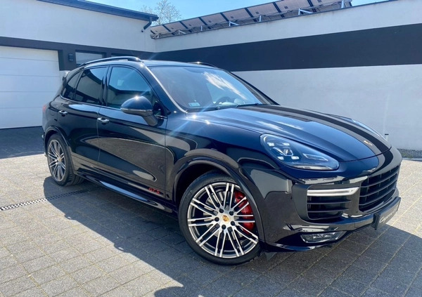 Porsche Cayenne cena 215200 przebieg: 166000, rok produkcji 2015 z Łódź małe 781